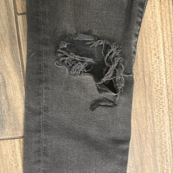 Mavi jeans co. Dark grey skinny jeans size 25 fits like a zero. - Picture 6 of 6